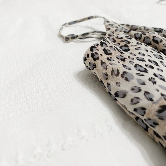 Bcbgmaxazria 100% SILK LEOPARD PRINT SPAGHETTI STRAPS EMPIRE WAIST MINI DRESS - Picture 10 of 12